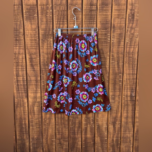 Vintage Brown Floral Skirt - Picture 2 of 10